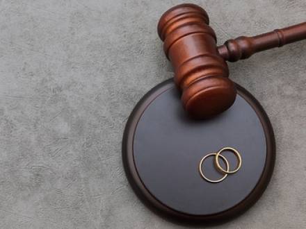 Wheaton, IL divorce lawyer